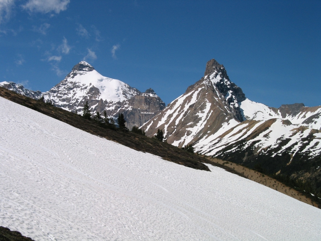 [#17_Athabasca and Hilda Peak.jpg]