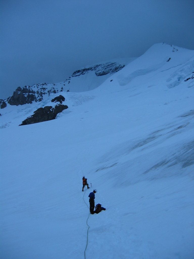 [#085_Early_morning_on_glacier.JPG]