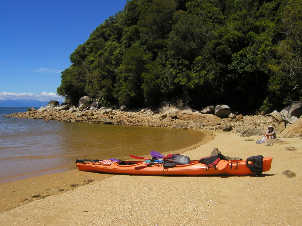 [#52_Kayaking_in_Abel_Tasman.jpg]
