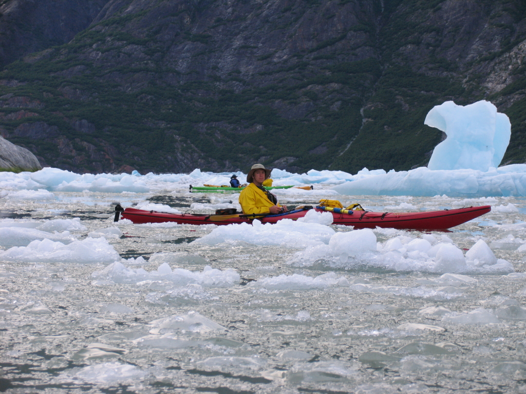 [#37_Ice_kayaking.jpg]